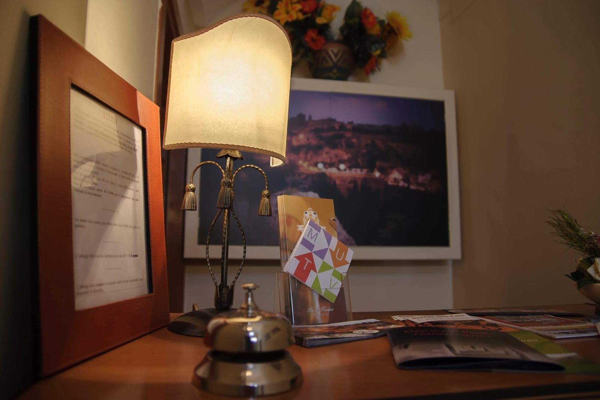 グラヴィーナ・イン・プーリア Le Stanze Del Console Bed & Breakfast エクステリア 写真