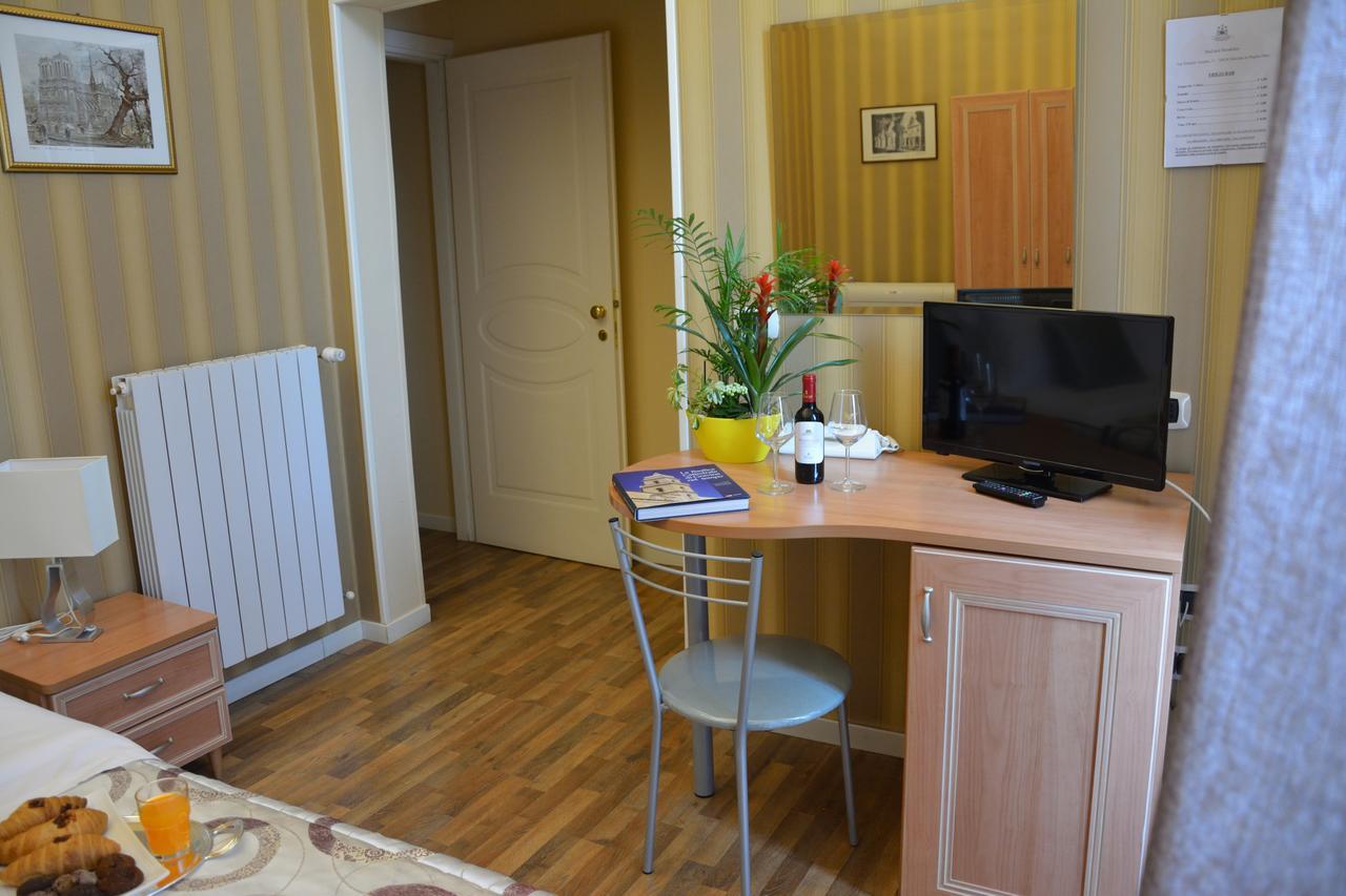 グラヴィーナ・イン・プーリア Le Stanze Del Console Bed & Breakfast エクステリア 写真
