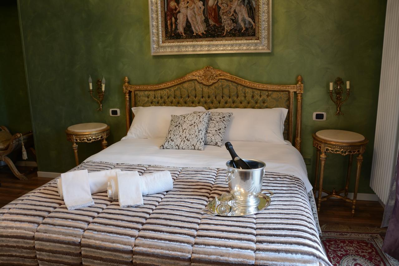 グラヴィーナ・イン・プーリア Le Stanze Del Console Bed & Breakfast エクステリア 写真