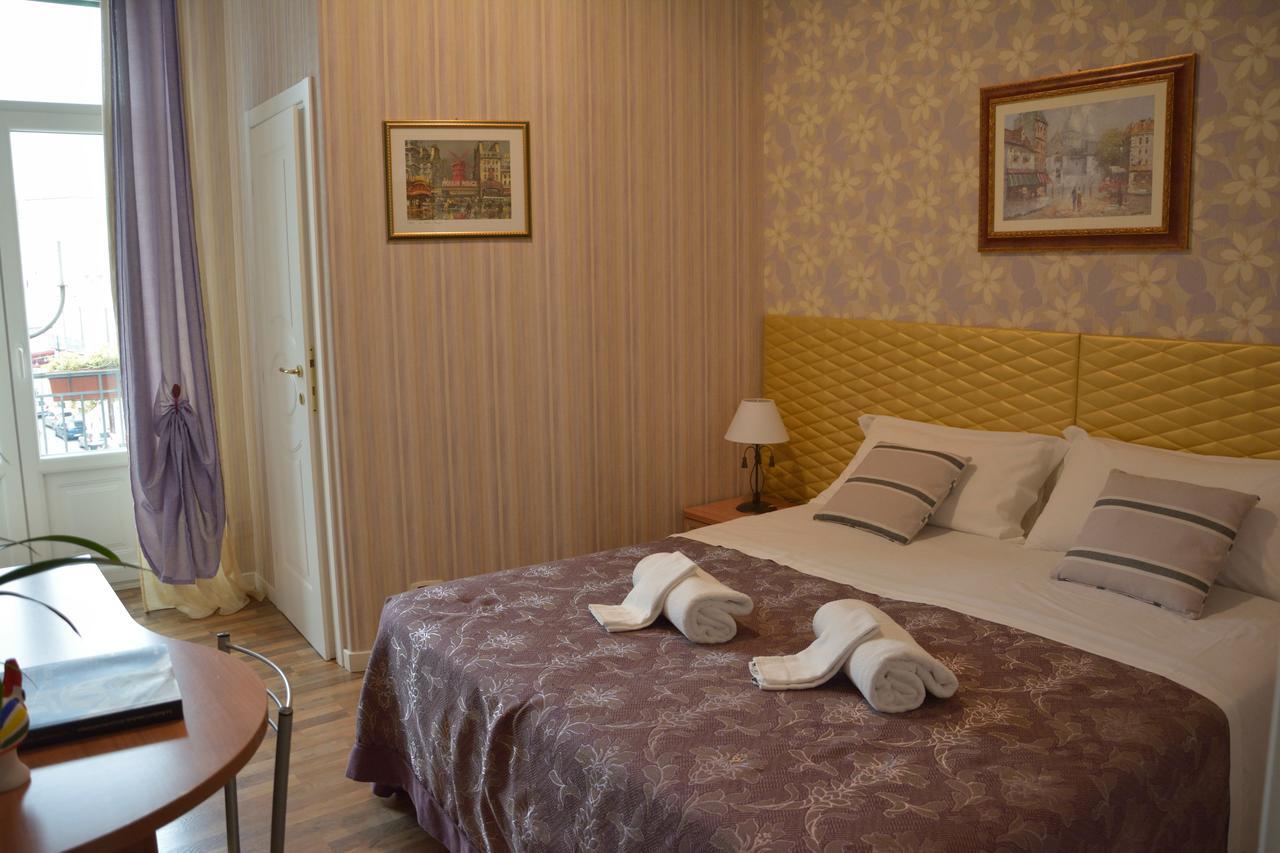 グラヴィーナ・イン・プーリア Le Stanze Del Console Bed & Breakfast エクステリア 写真